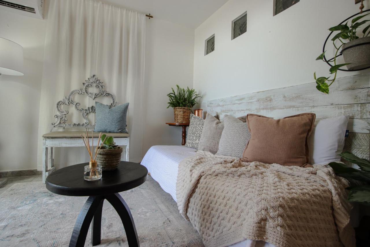 בית הארחה קאבו רוחו 	Hacienda Tres Casitas מראה חיצוני תמונה